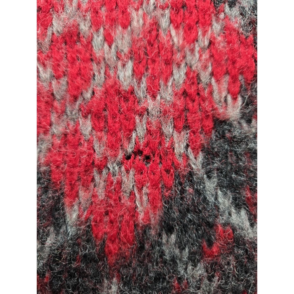 Vintage red and gray argyle V-neck long sleeve pullover sweater - mens M - Picture 10 of 11
